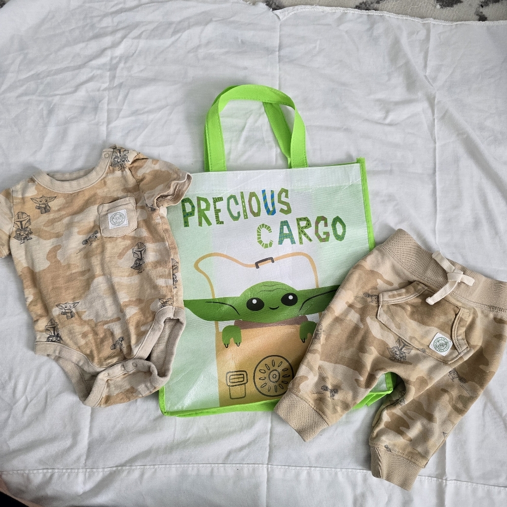 Baby Gap Star Wars Bodysuit & Pull-on Pants 3-6 months